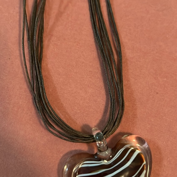 NWT brown boho heart necklace - Picture 3 of 7